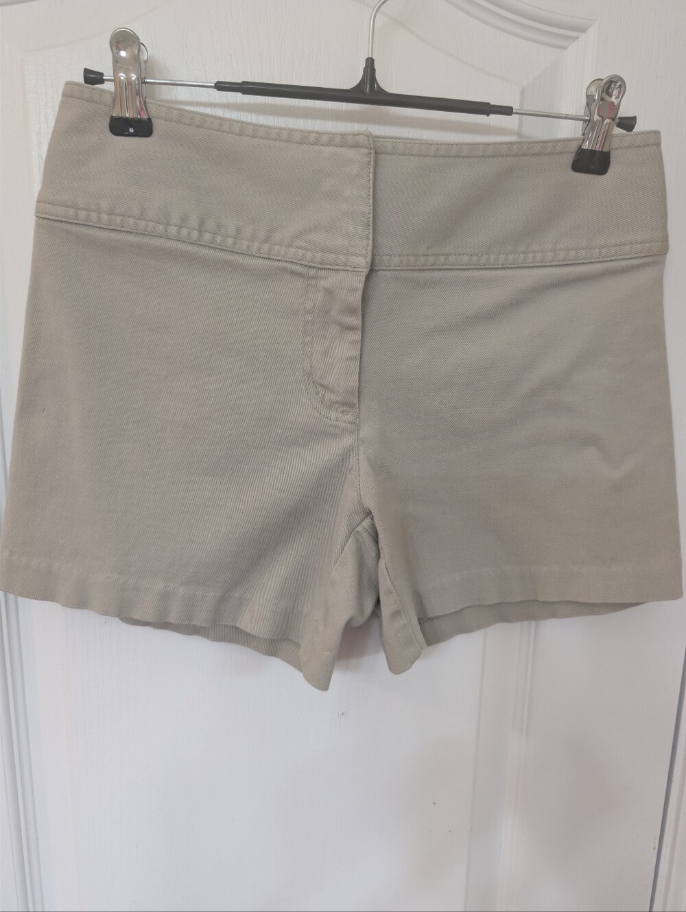 Mossimo Stretch Low-rise Beige Khaki Chino Shorts